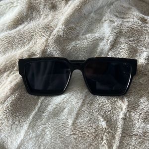 Mens Louis Vuitton glasses